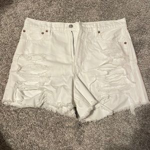 High waisted white shorts
